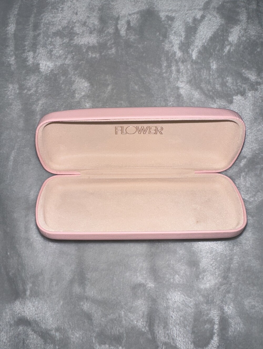 Pink Sunglasses Case with Floral Cleaning Cloth - Picture 6 of 6